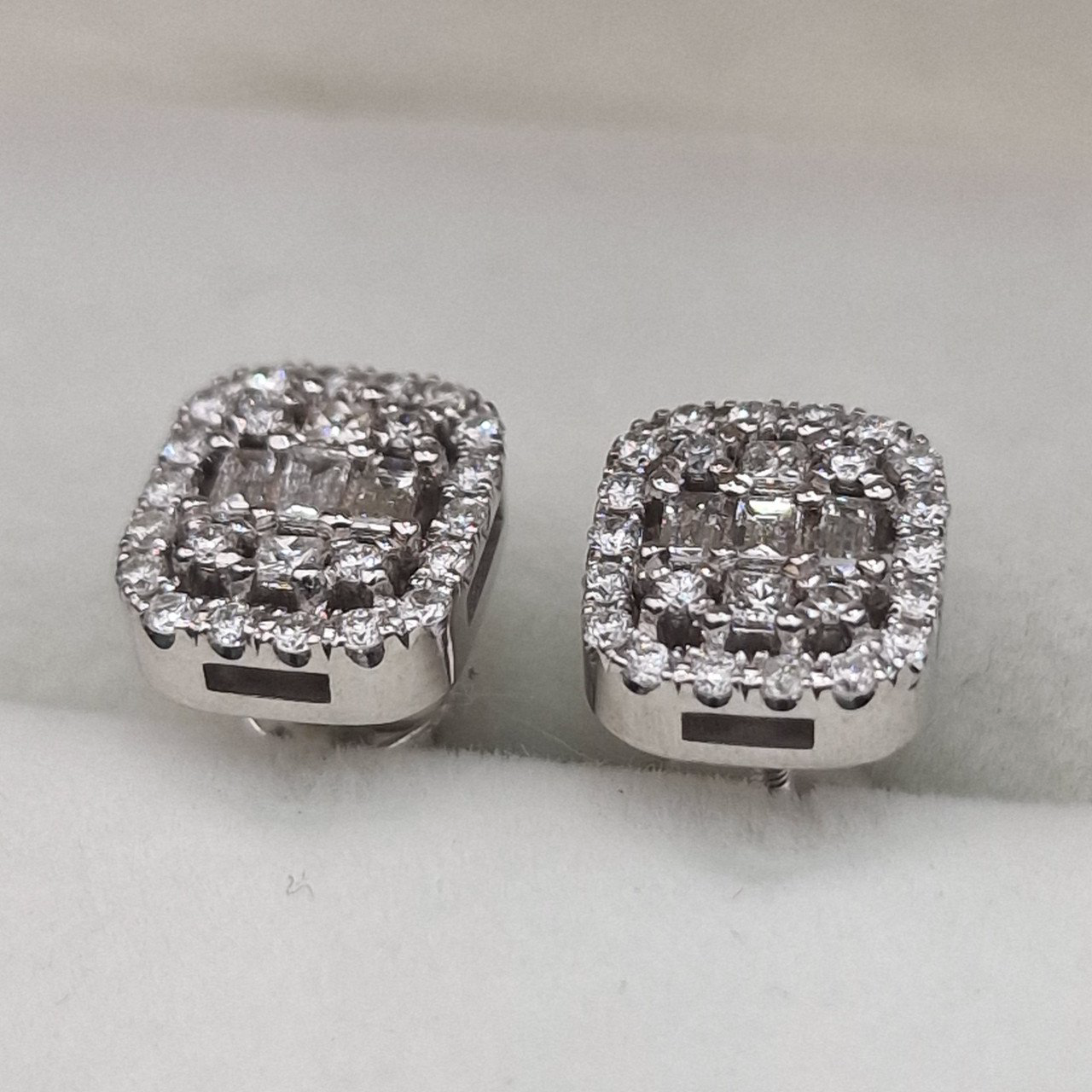 Серьги Deimantas 104946917 3,6гр 0,51ct. купить,NaN