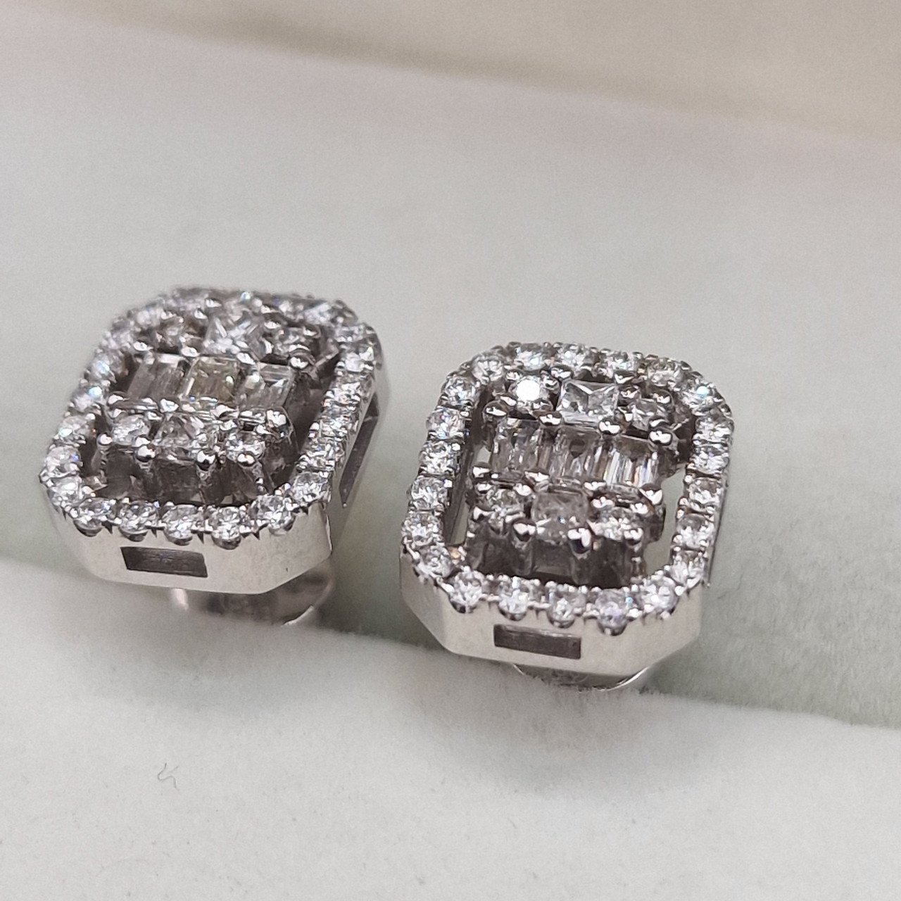 Серьги Deimantas 104946953 3,78гр 0,58ct. купить,NaN