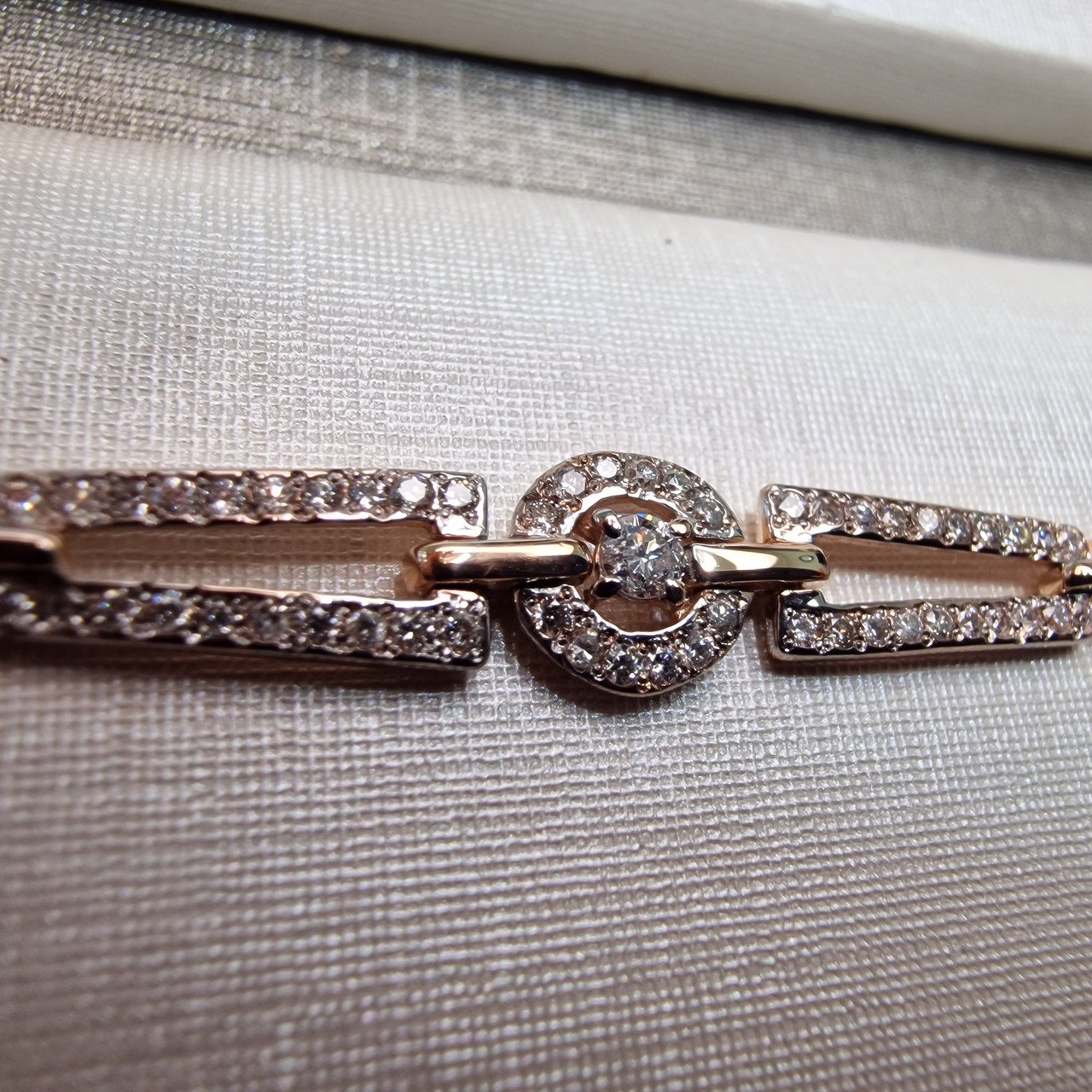 Браслет Deimantas 104454920 18,5р 4,15гр 0,333ct. купить,NaN