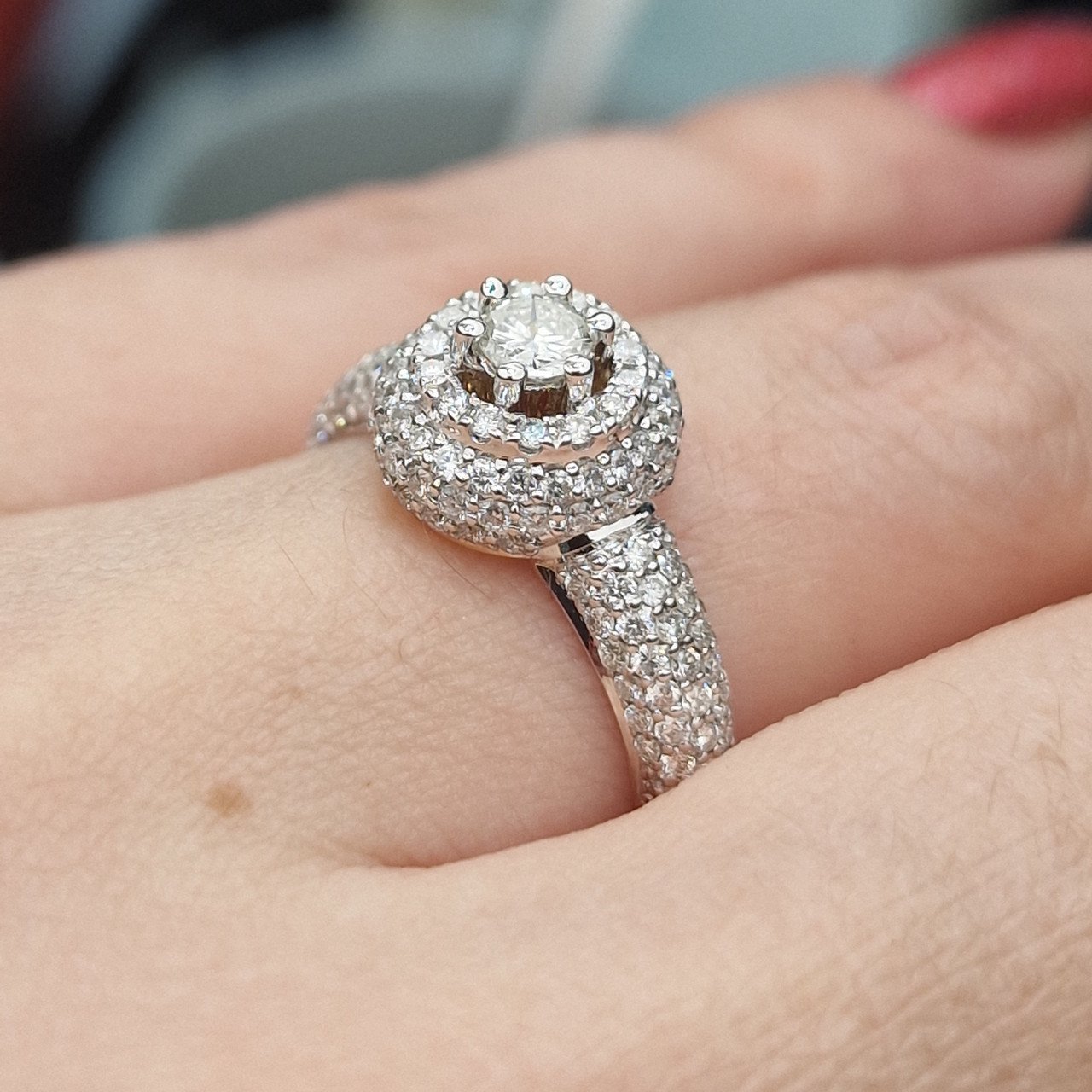 Кольцо Deimantas 104947445 18р 4,11гр 1,11ct. купить,NaN