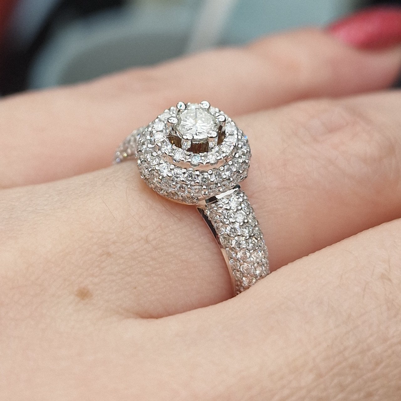 Кольцо Deimantas 104947445 18р 4,11гр 1,11ct. купить,NaN