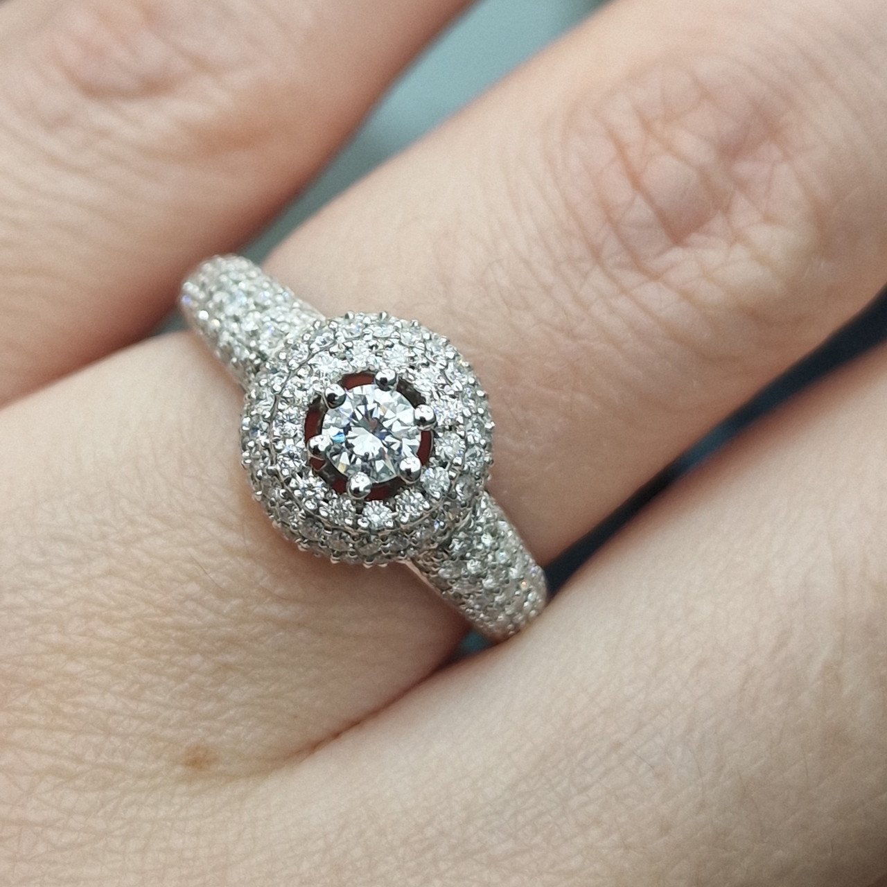 Кольцо Deimantas 104947536 18р 4,21гр 1,12ct. купить,NaN