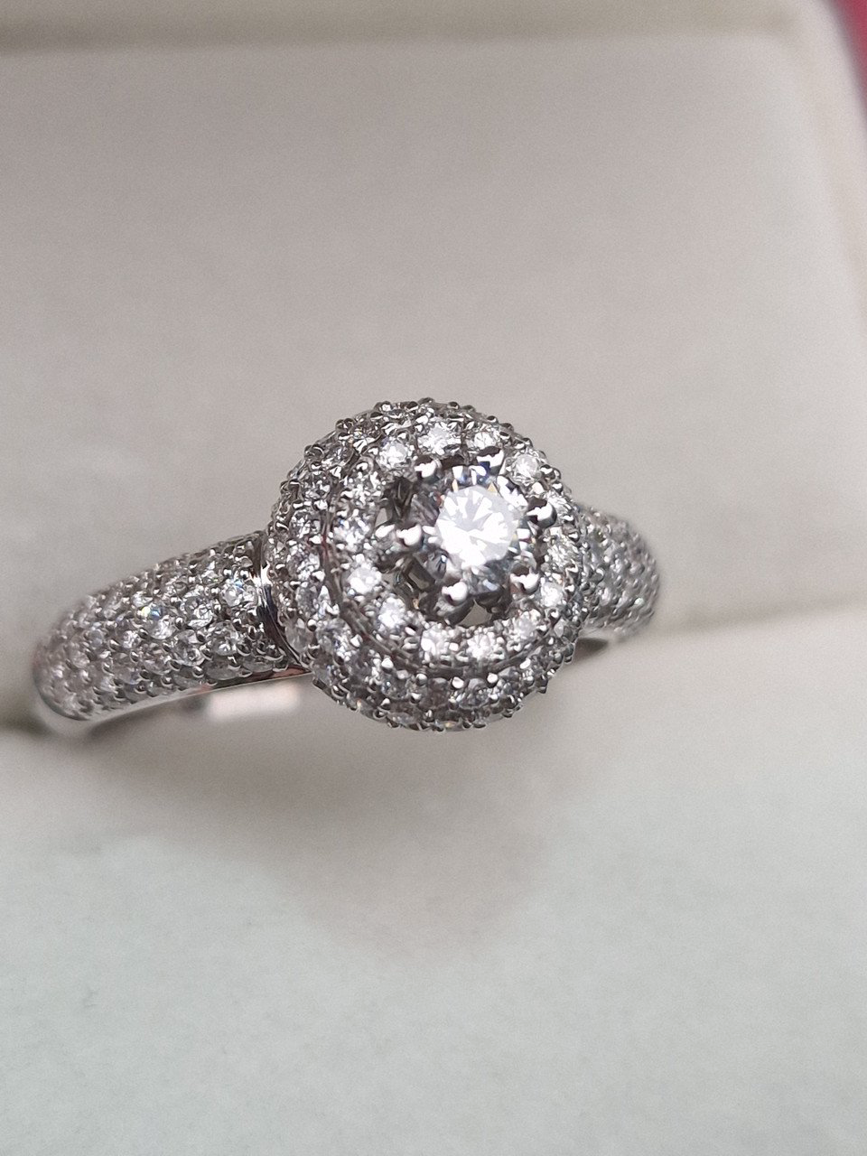 Кольцо Deimantas 104947536 18р 4,21гр 1,12ct. купить,NaN