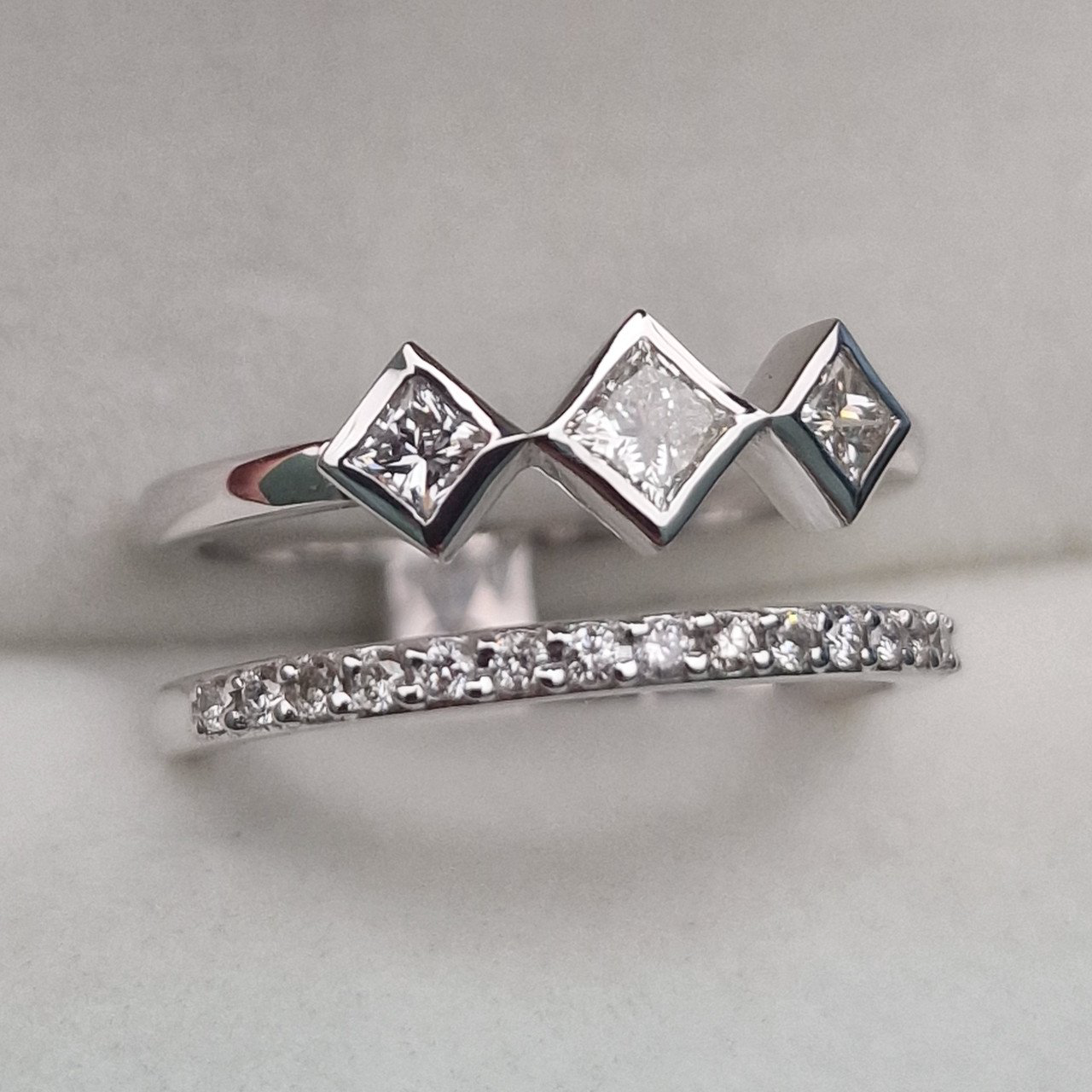 Кольцо Deimantas 104947728 16,5р 3,84гр 0,40ct. купить,NaN