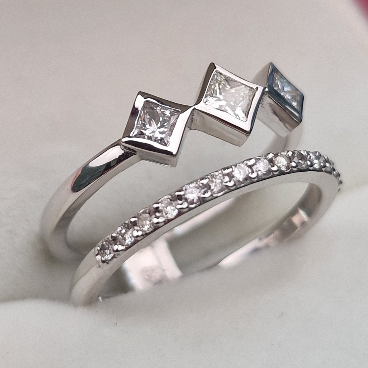 Кольцо Deimantas 104947728 16,5р 3,84гр 0,40ct. купить,NaN