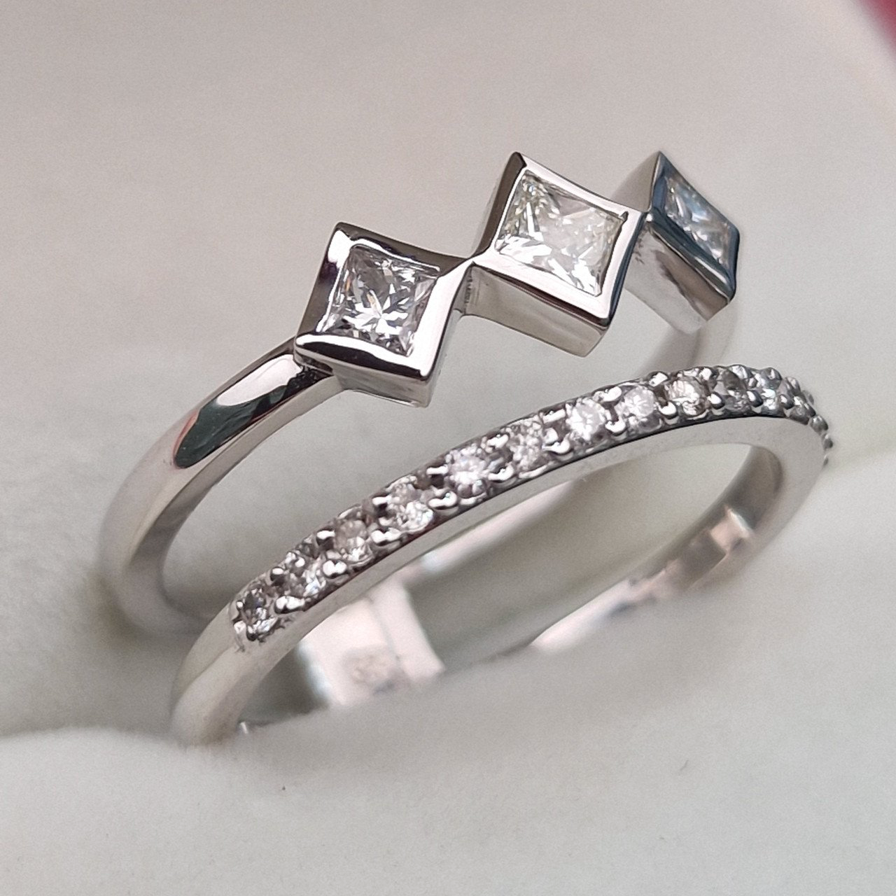 Кольцо Deimantas 104947728 16,5р 3,84гр 0,40ct. купить,NaN