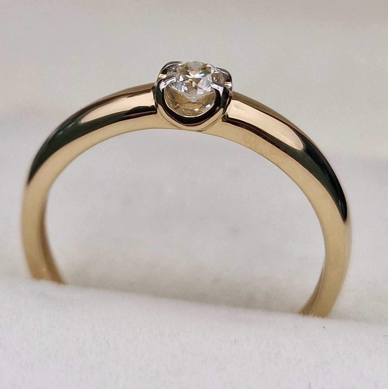 Кольцо Deimantas 104563951 17р 1,84гр 0,145ct. купить,NaN