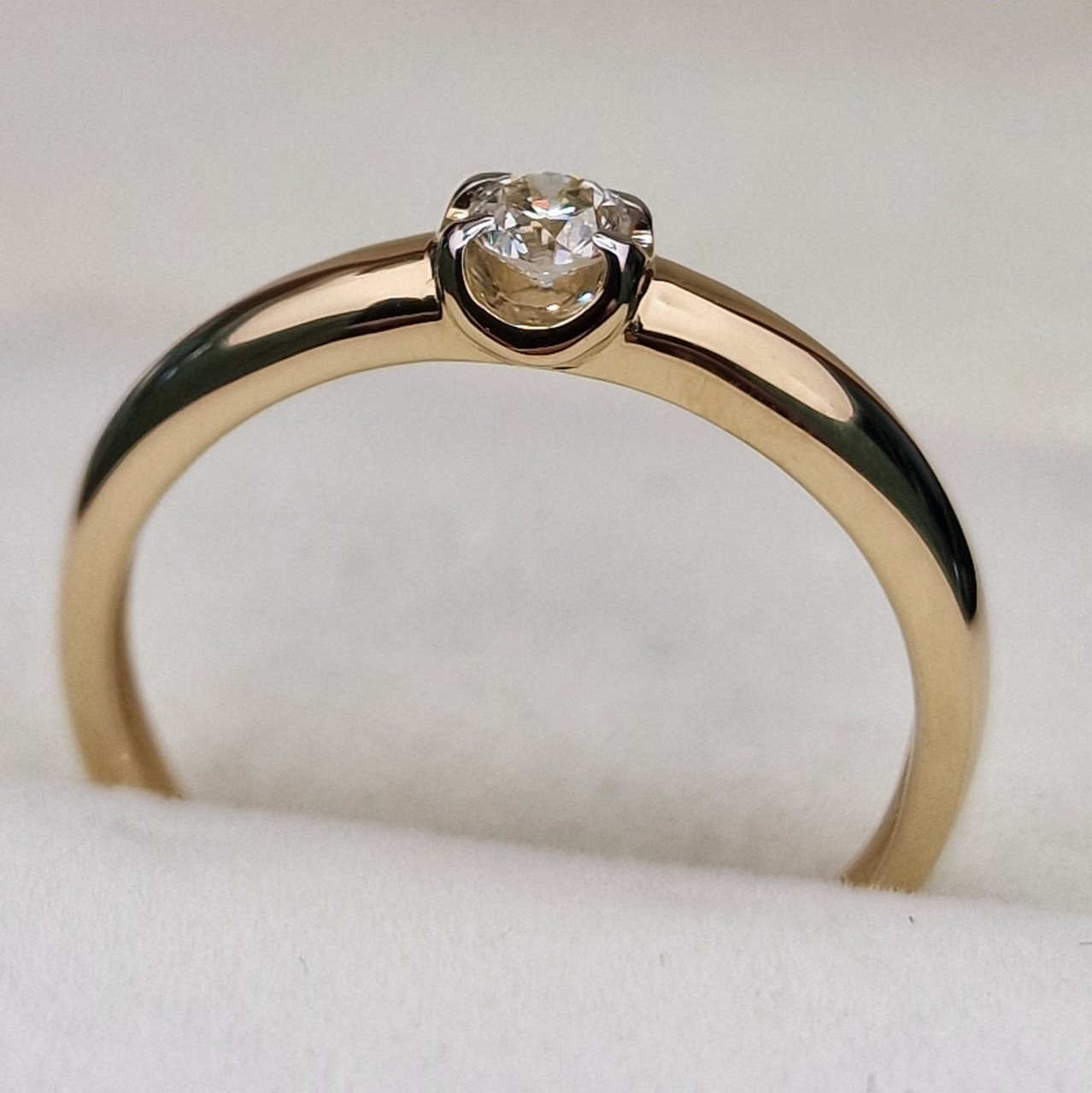 Кольцо Deimantas 104563951 17р 1,84гр 0,145ct. купить,NaN