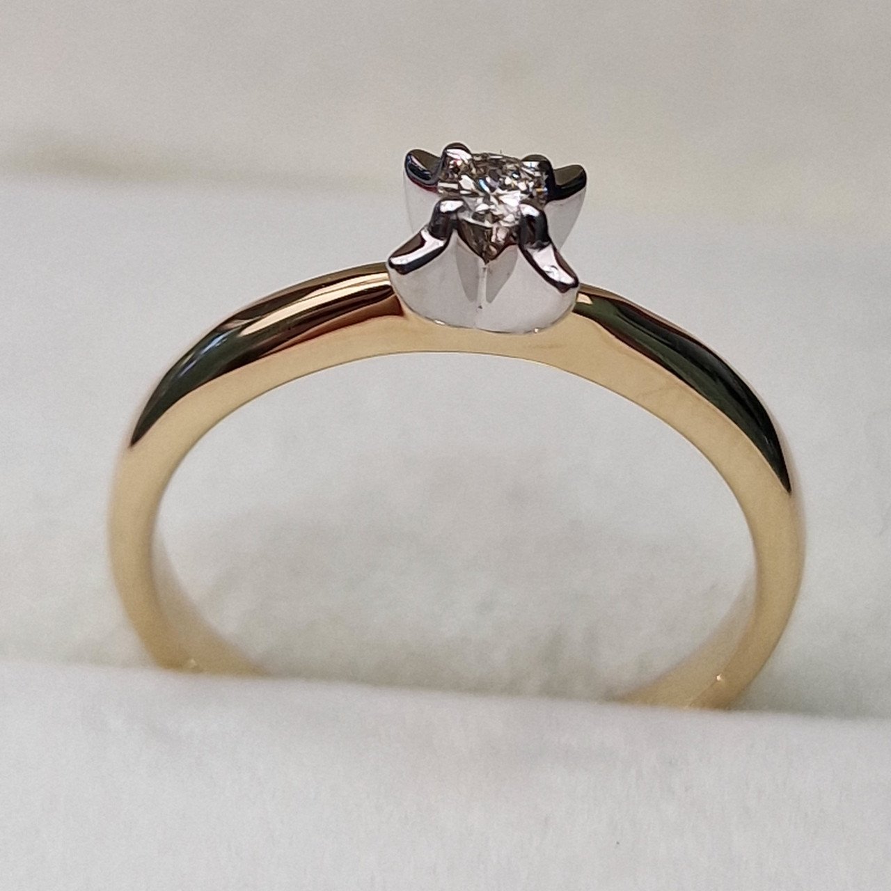Кольцо Deimantas 104563936 16,5р 2,84гр 0,071ct. купить,NaN