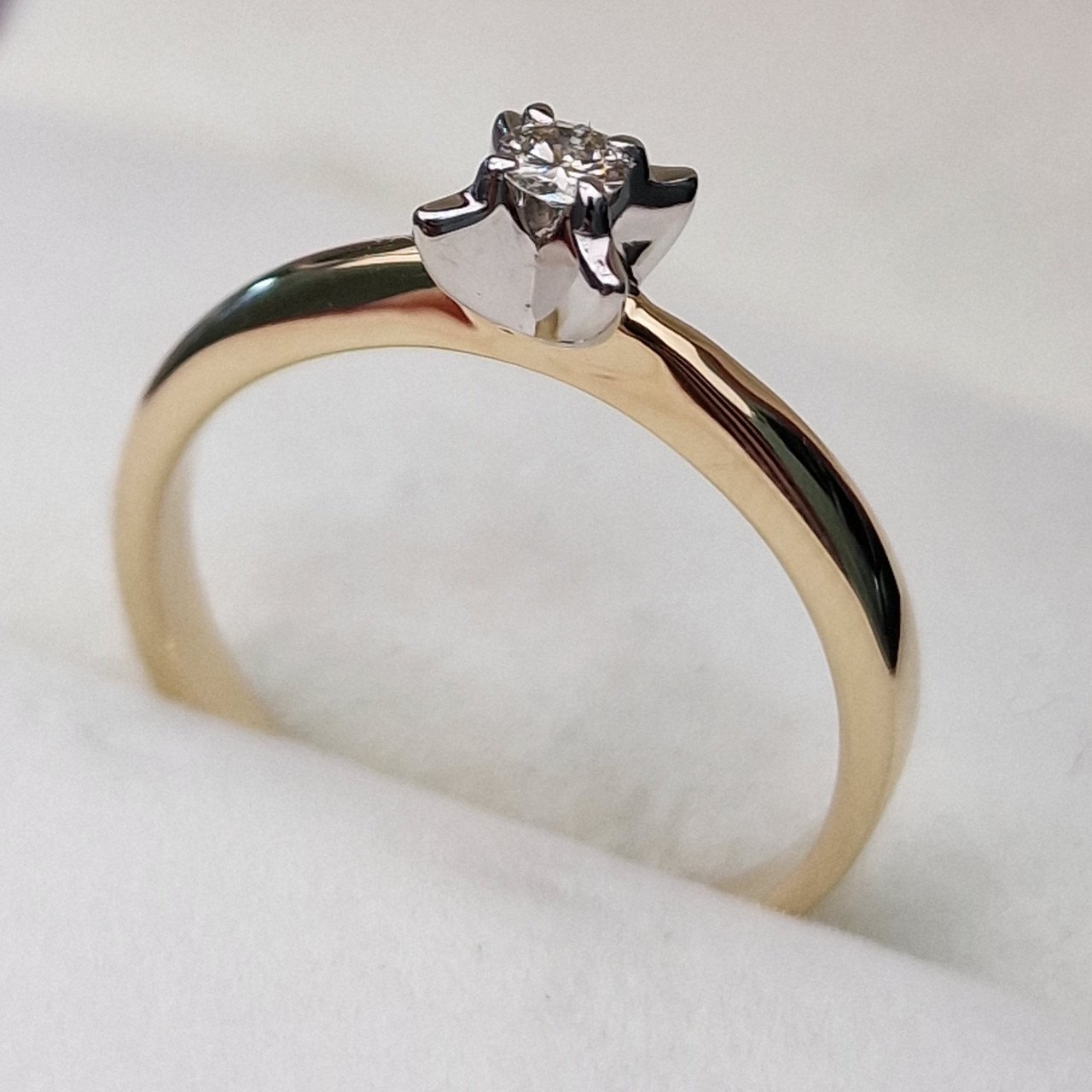 Кольцо Deimantas 104563936 16,5р 2,84гр 0,071ct. купить,NaN
