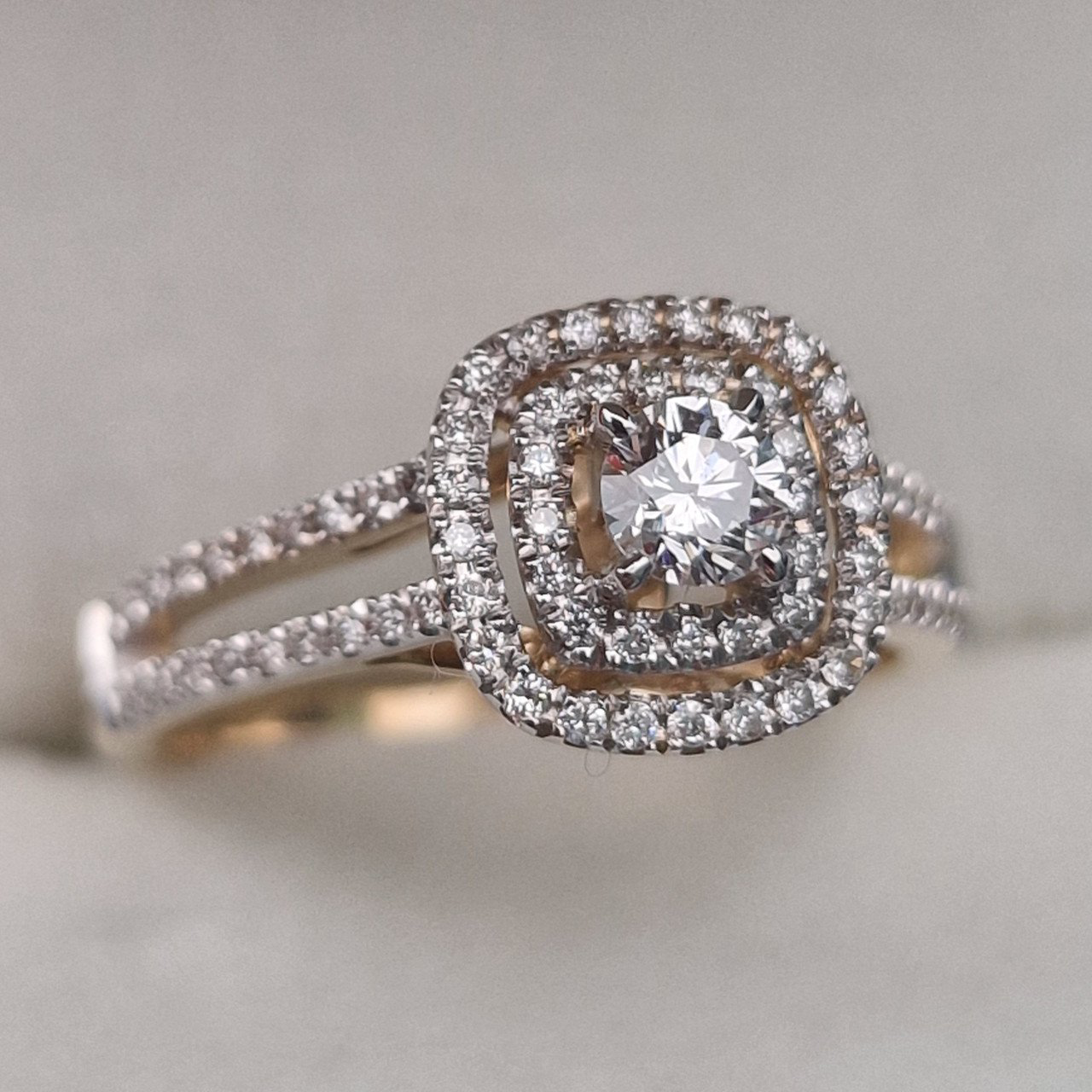 Кольцо Deimantas 104947801 17,5р 3,99гр 0,52ct. купить,NaN