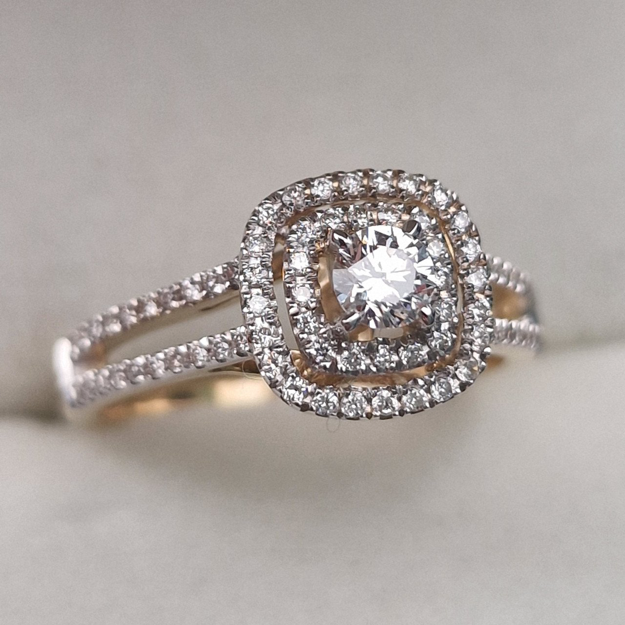 Кольцо Deimantas 104947801 17,5р 3,99гр 0,52ct. купить,NaN