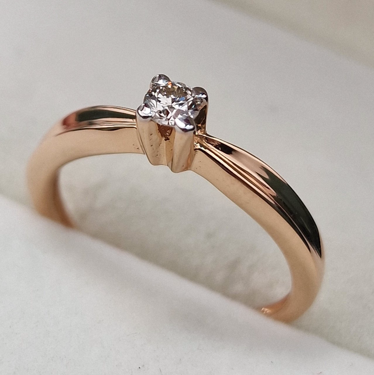 Кольцо Deimantas 104564058 16,5р 1,97гр 0,135ct. купить,NaN