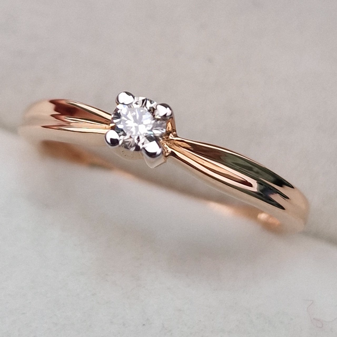 Кольцо Deimantas 104564058 16,5р 1,97гр 0,135ct. купить,NaN