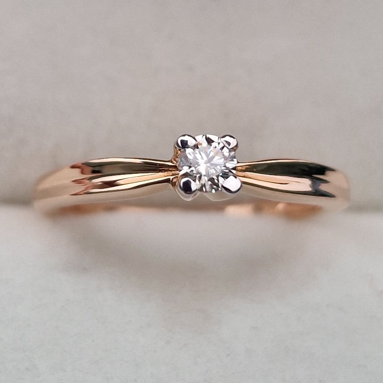 Кольцо Deimantas 104564058 16,5р 1,97гр 0,135ct. купить,NaN