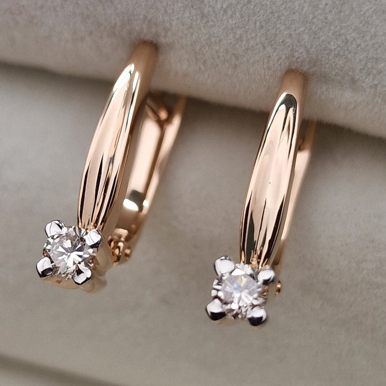 Серьги Deimantas 104564105 2,96гр 0,273ct. купить,NaN
