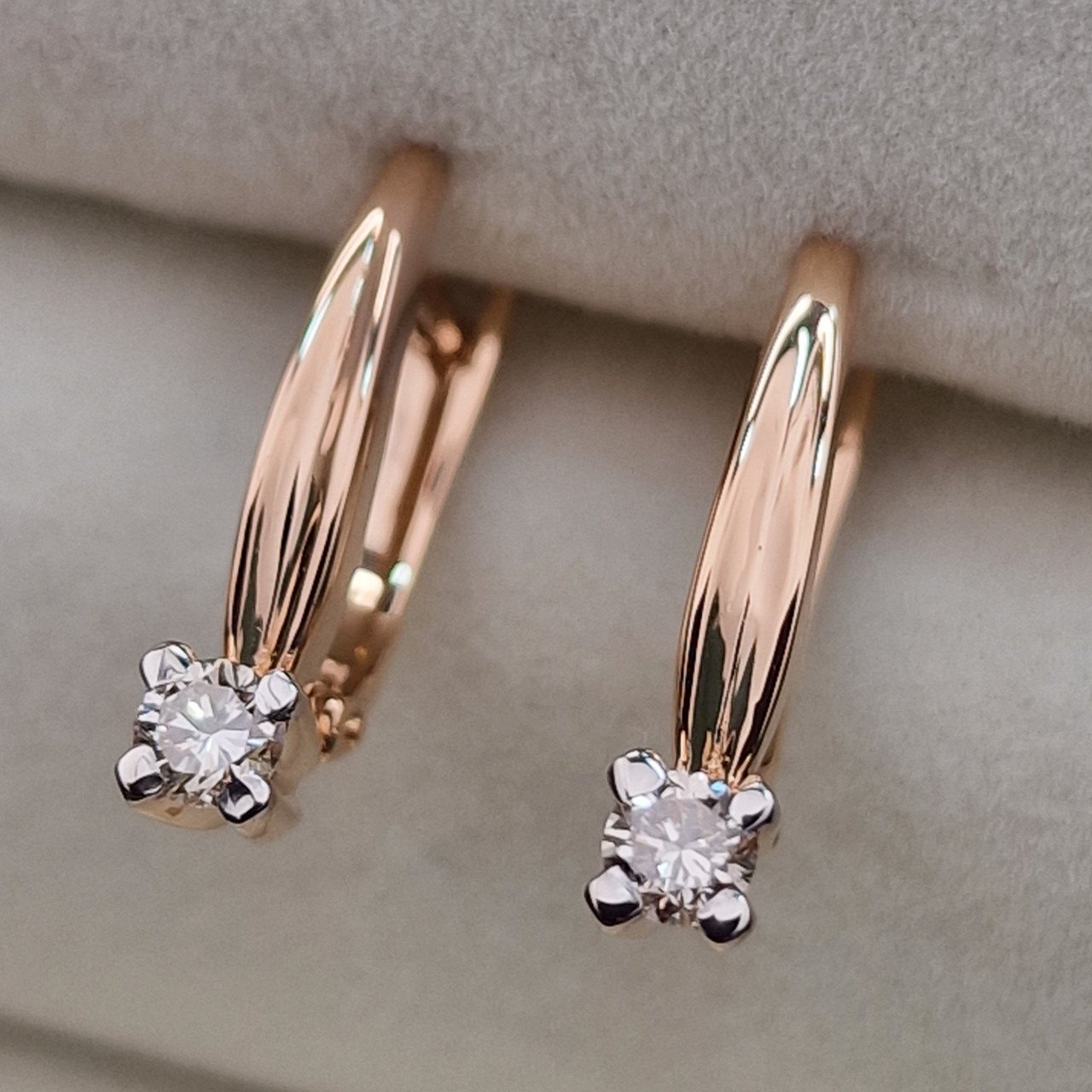 Серьги Deimantas 104564120 2,94гр 0,274ct. купить,NaN