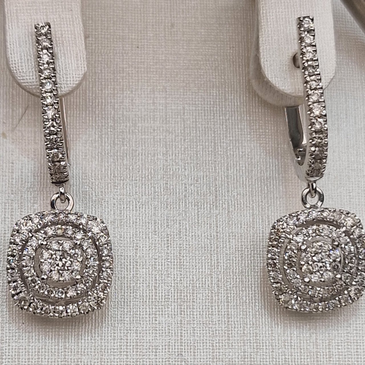 Серьги Deimantas 104950345 4,47гр 0,90ct. купить,NaN