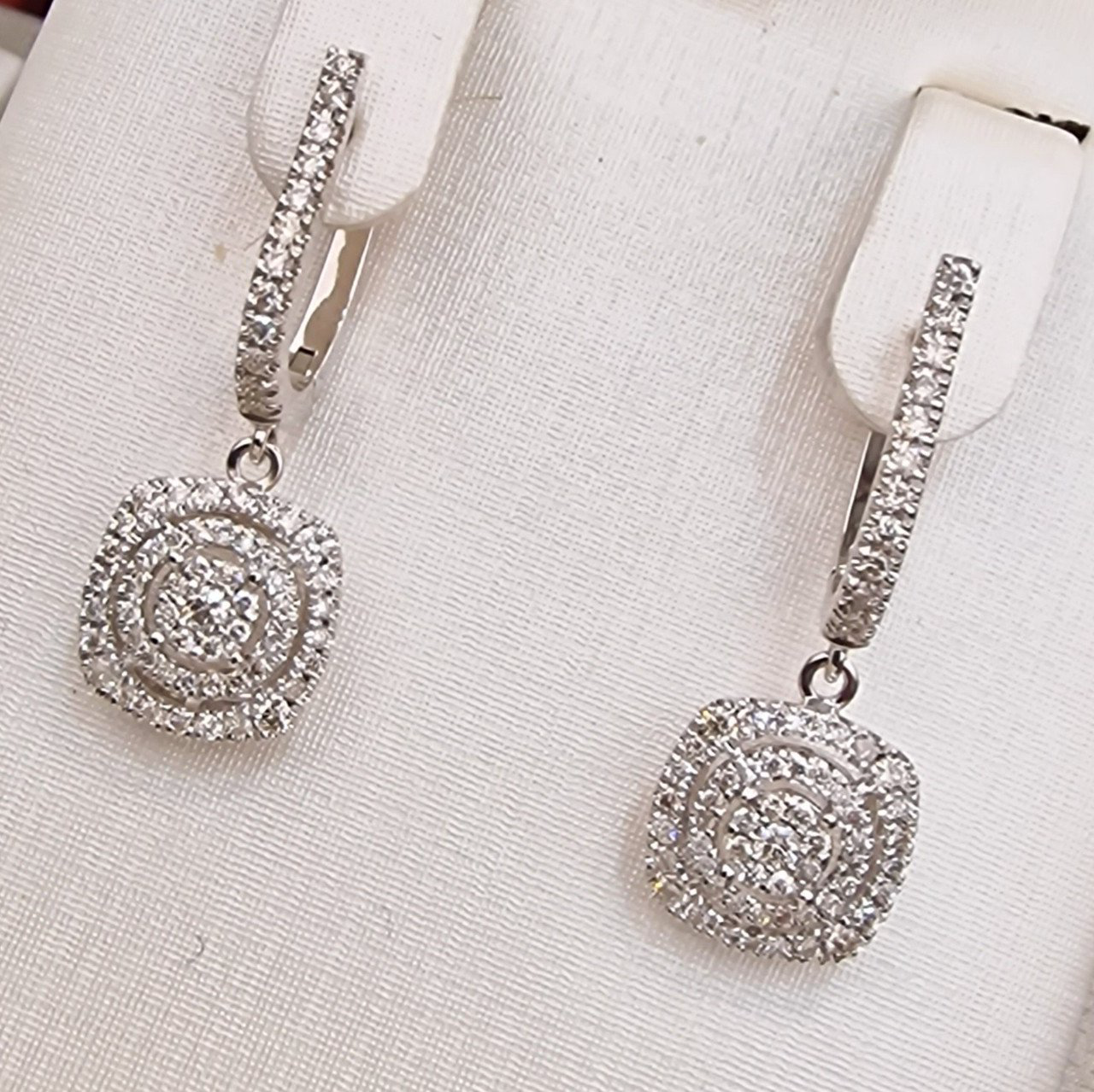 Серьги Deimantas 104950345 4,47гр 0,90ct. купить,NaN