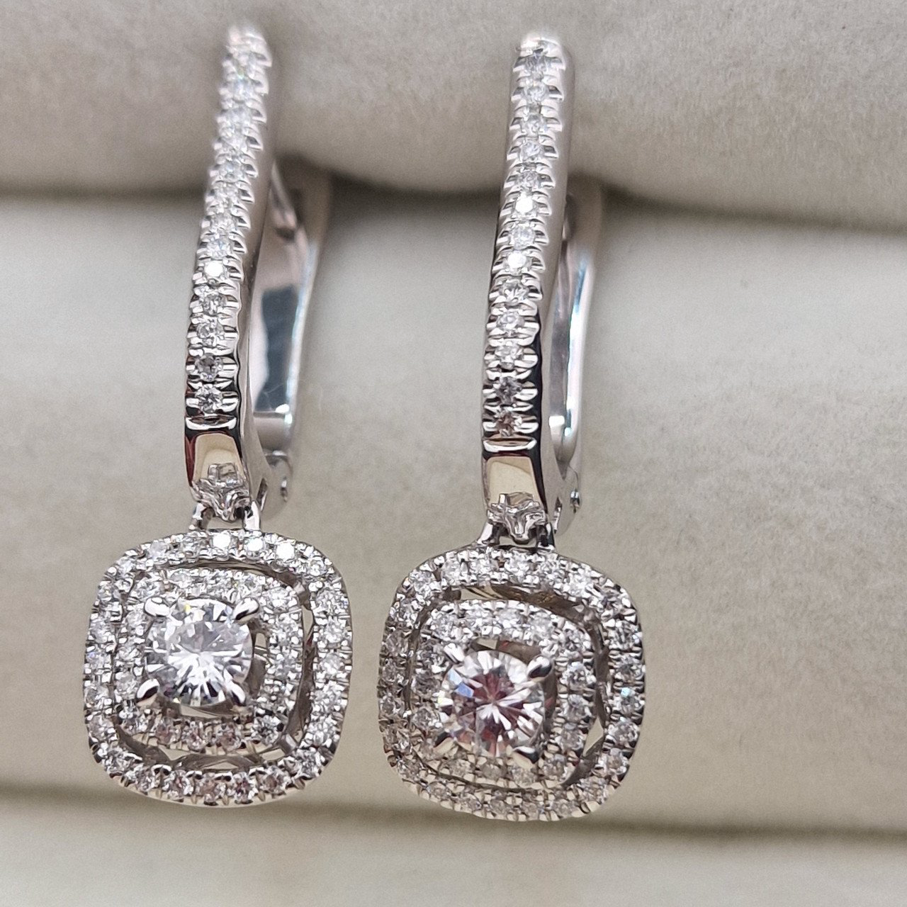 Серьги Deimantas 104962135 6,18гр 0,80ct. купить,NaN