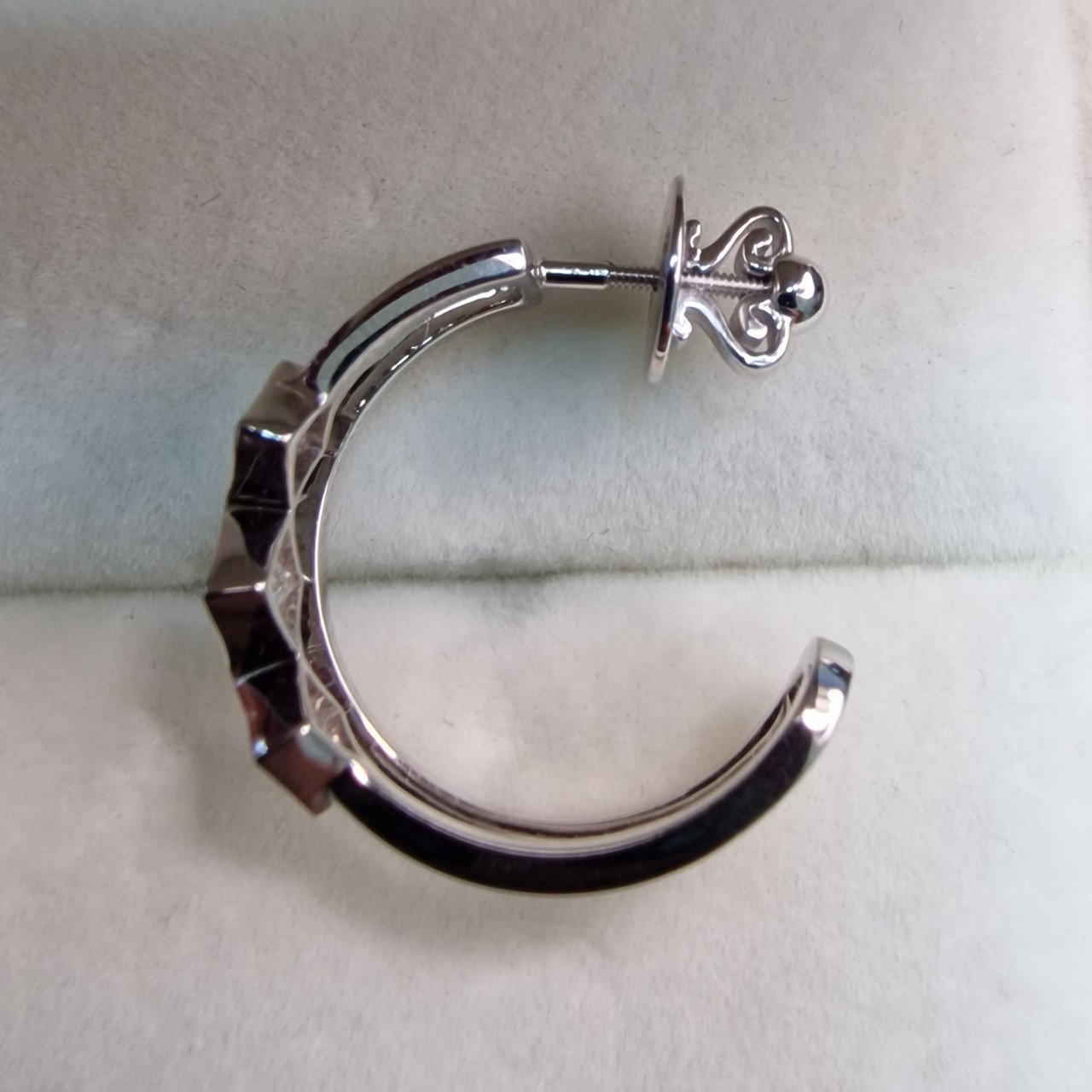 Серьги Deimantas 104962158 5,73гр 0,71ct. купить,NaN