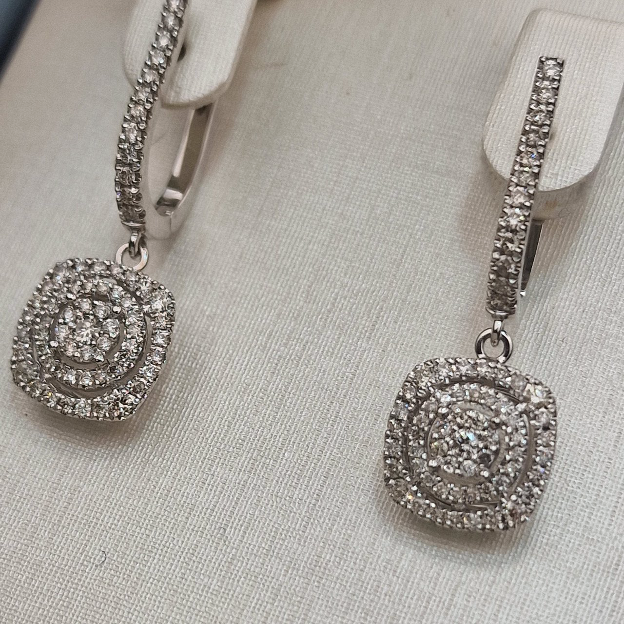 Серьги Deimantas 104950345 4,47гр 0,90ct. купить,NaN