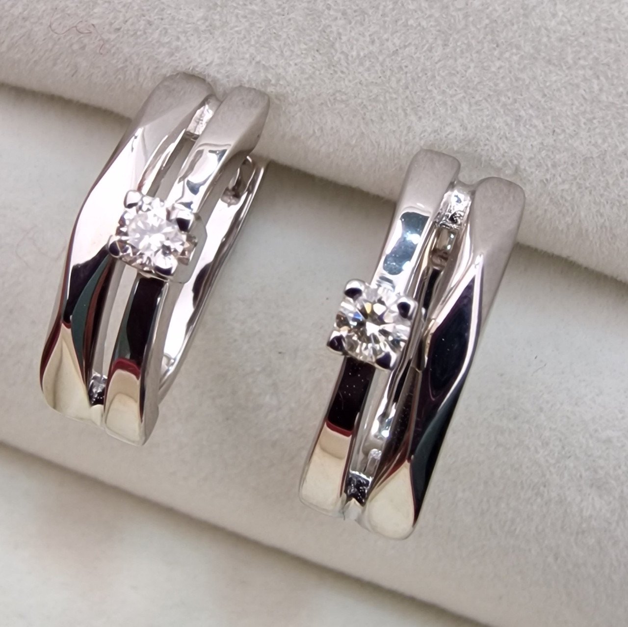 Серьги Deimantas 104564154 4,42гр 0,194ct. купить,NaN