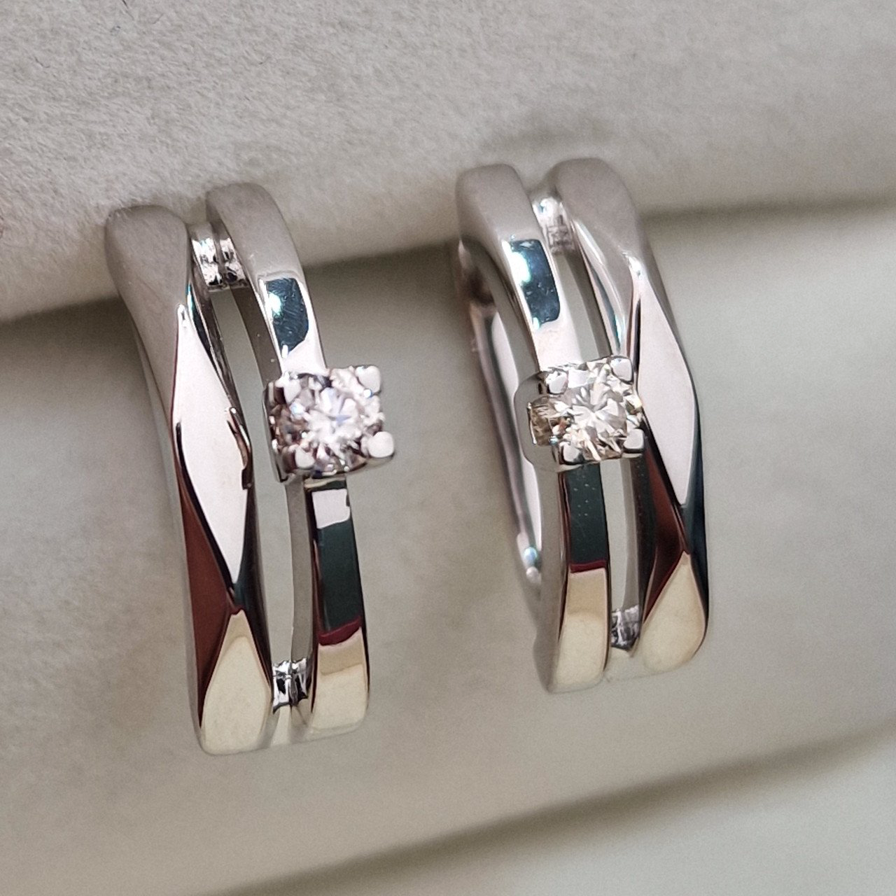 Серьги Deimantas 104564154 4,42гр 0,194ct. купить,NaN