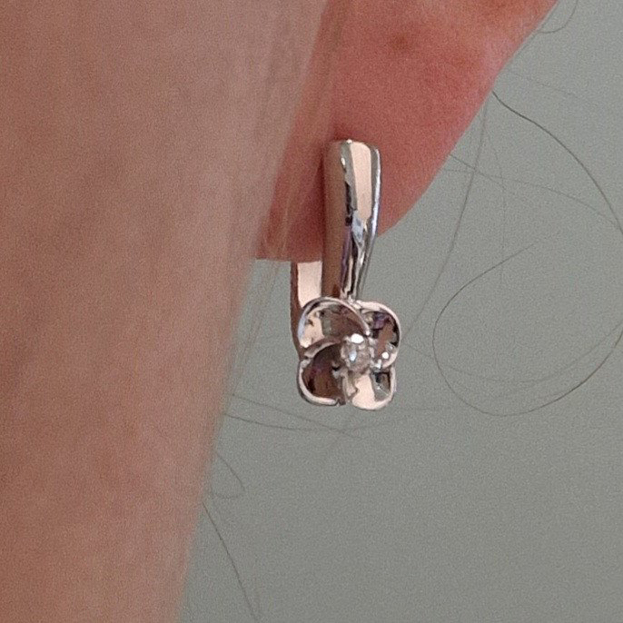 Серьги Deimantas 104564213 3,42гр 0,094ct. купить,NaN