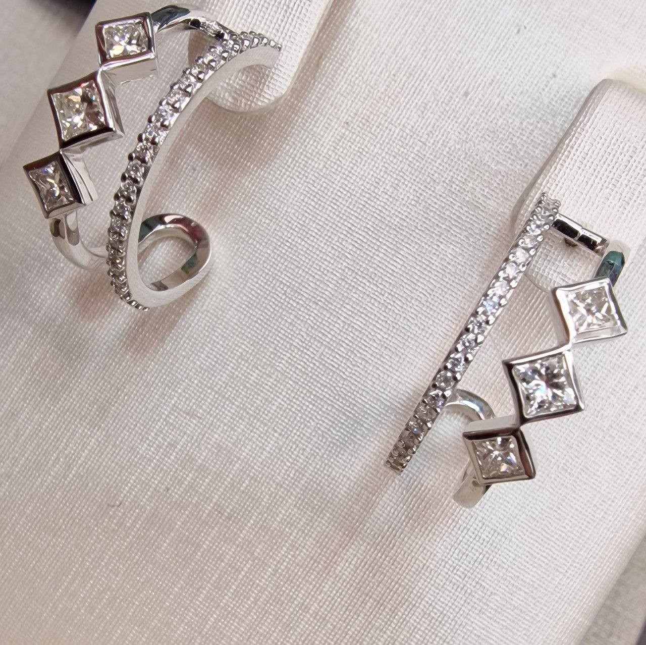 Серьги Deimantas 104962158 5,73гр 0,71ct. купить,NaN