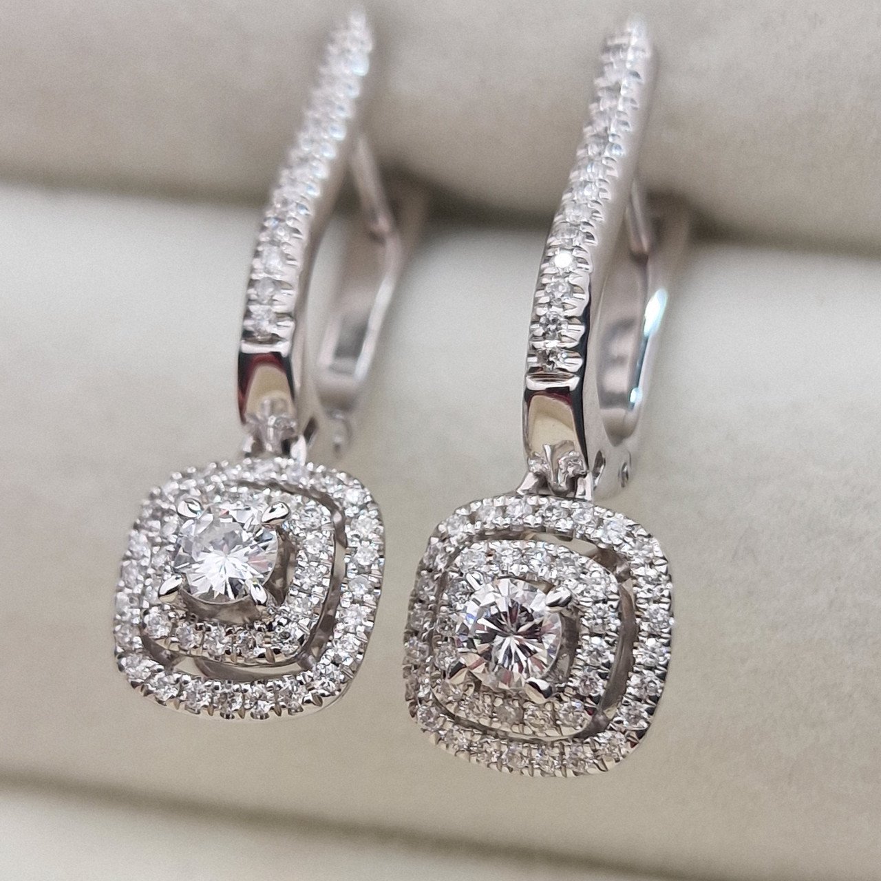 Серьги Deimantas 104962135 6,18гр 0,80ct. купить,NaN