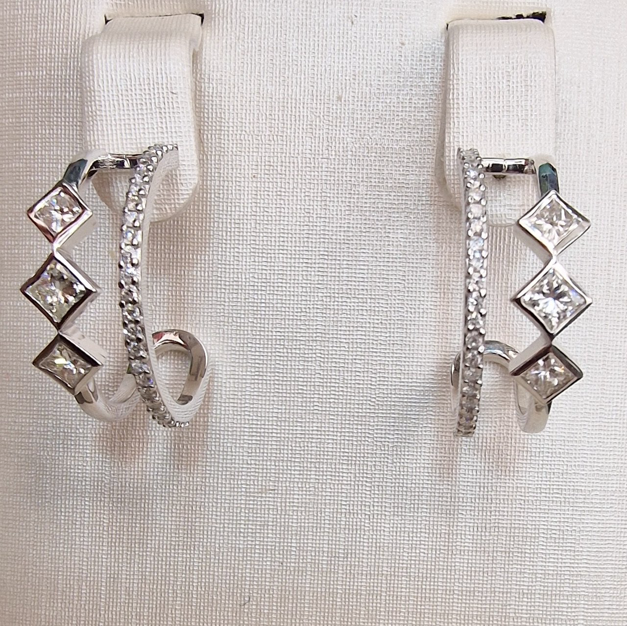 Серьги Deimantas 104962158 5,73гр 0,71ct. купить,NaN