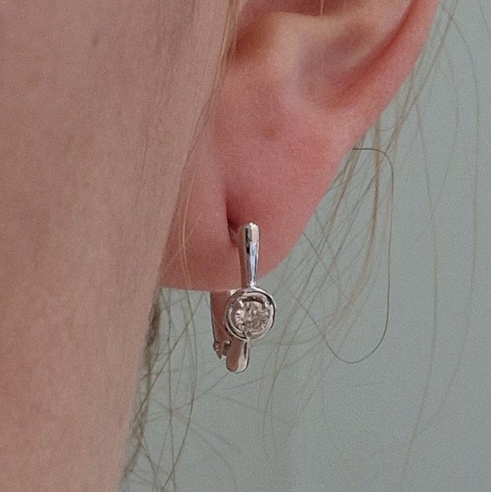 Серьги Deimantas 104564221 2,63гр 0,198ct. купить,NaN
