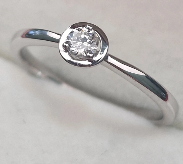 Комплект Deimantas 104589771 0,12ct 0,198ct. купить,NaN