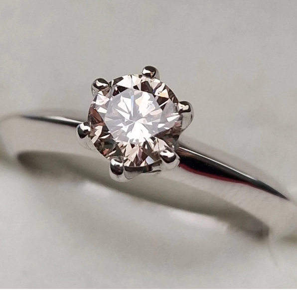 Комплект Deimantas 104963700 0,53ct 0,624ct. купить,NaN