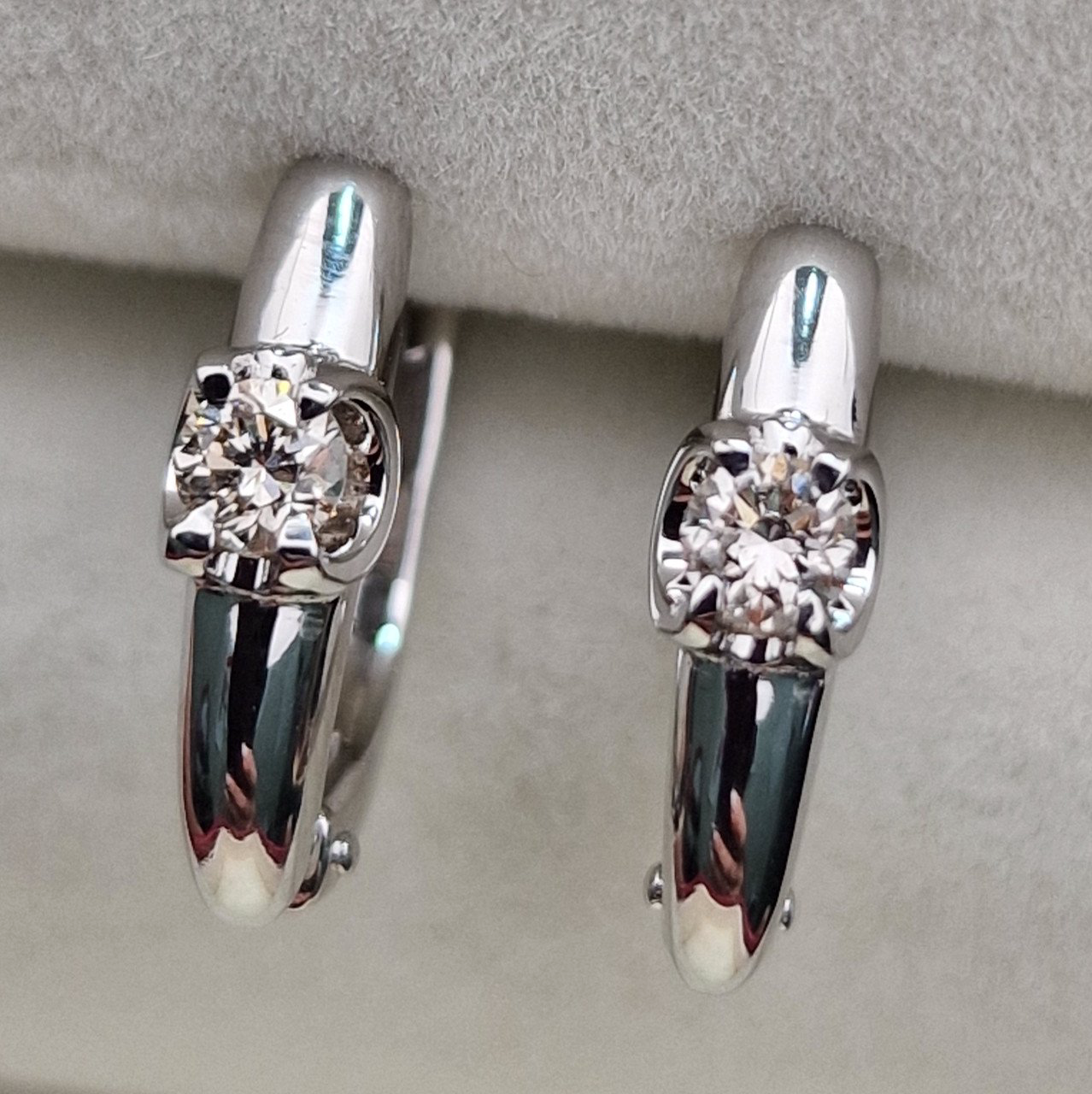 Серьги Deimantas 104590576 2,93гр 0,274ct. купить,NaN