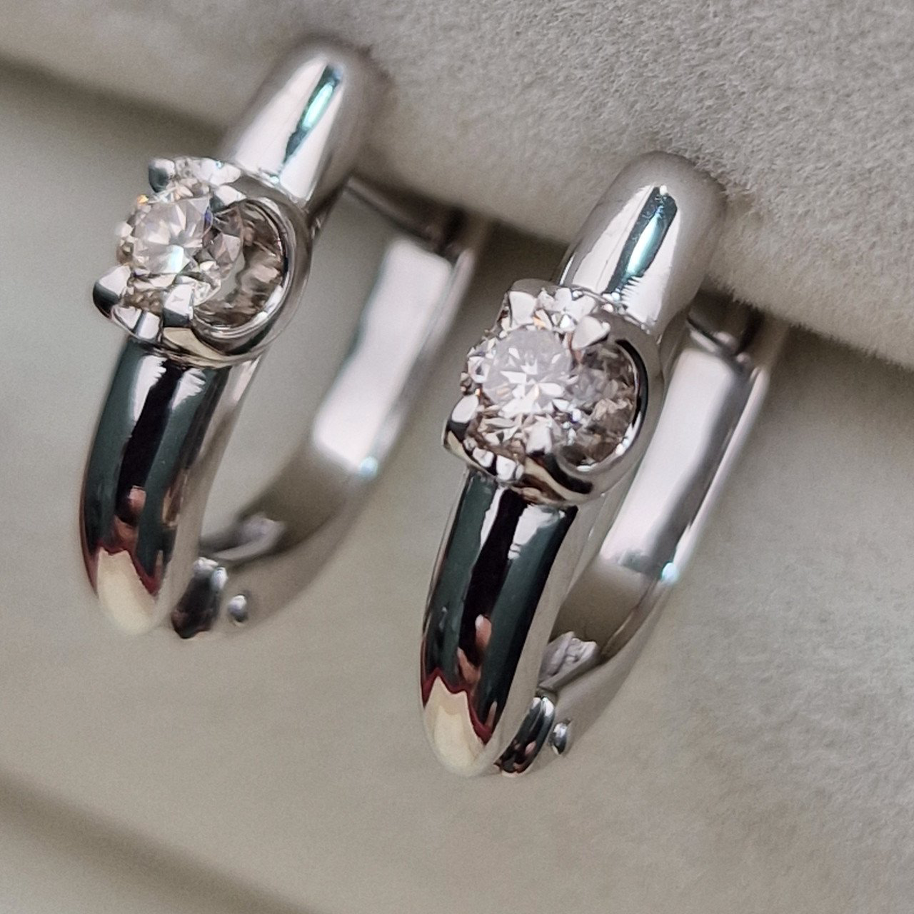 Серьги Deimantas 104590576 2,93гр 0,274ct. купить,NaN
