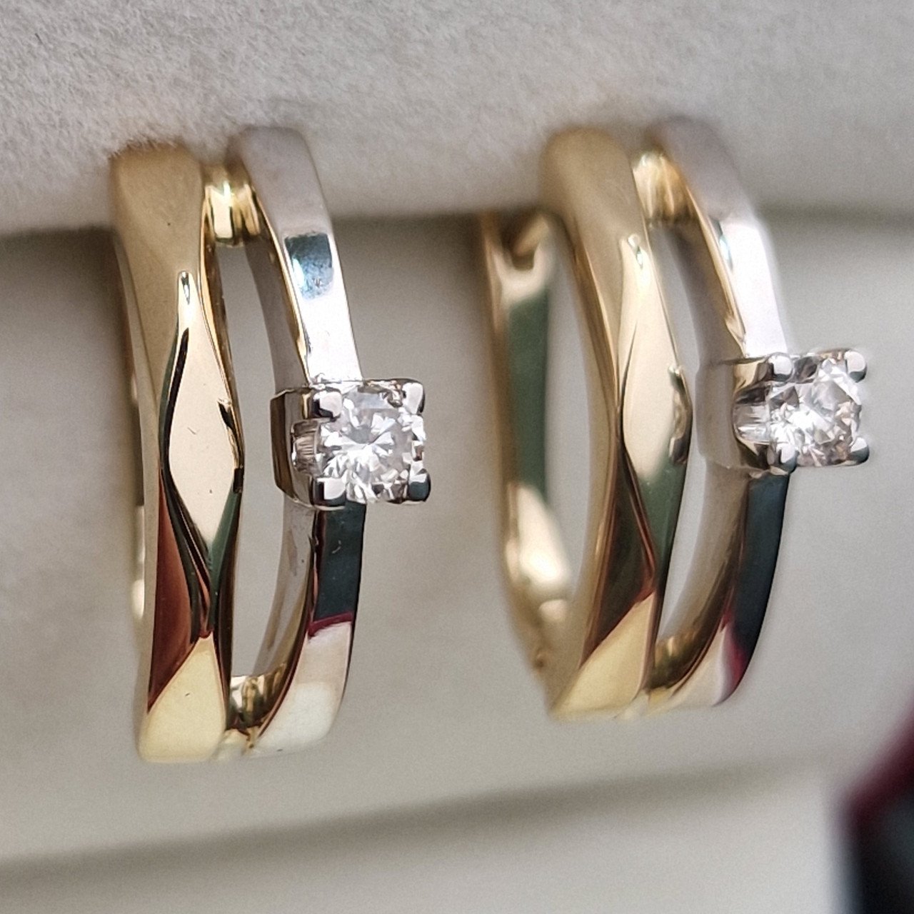 Серьги Deimantas 104591293 4,35гр 0,211ct. купить,NaN