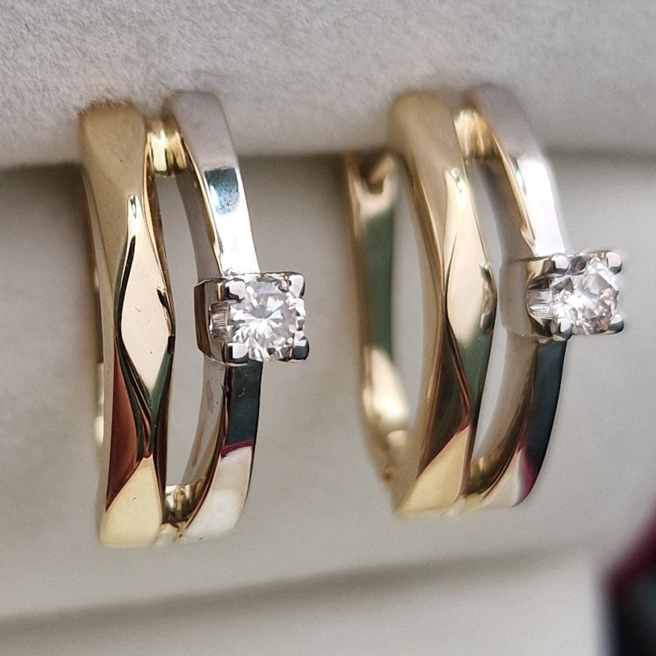 Серьги Deimantas 104591293 4,35гр 0,211ct. купить,NaN