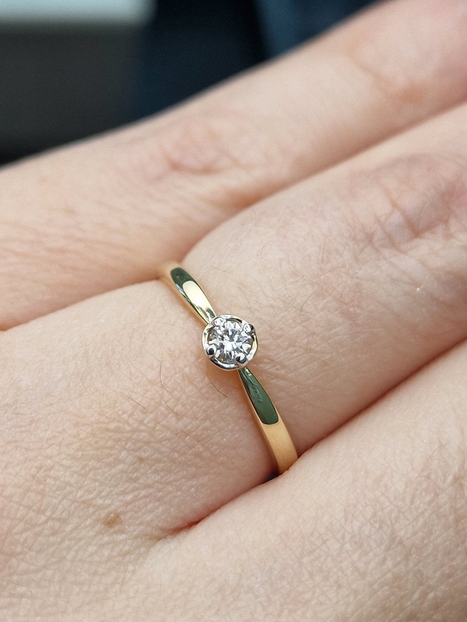 Кольцо Deimantas 104591311 16,5р 1,47гр 0,093ct. купить,NaN