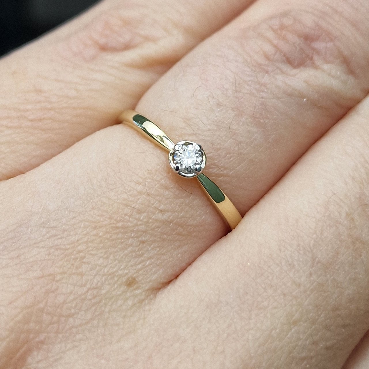 Кольцо Deimantas 104591311 16,5р 1,47гр 0,093ct. купить,NaN