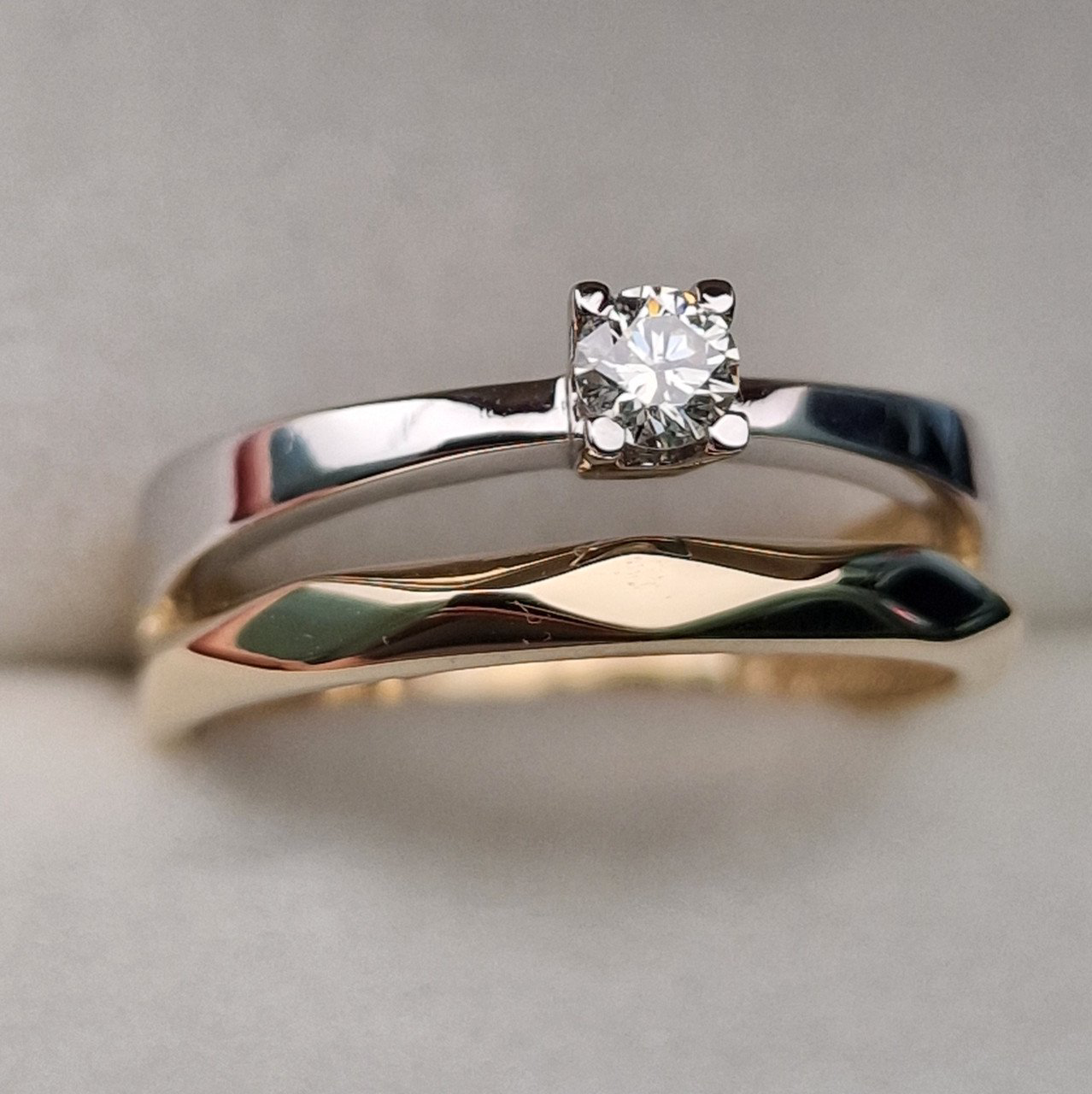 Кольцо Deimantas 104591320 18,5р 3,63гр 0,17ct. купить,NaN