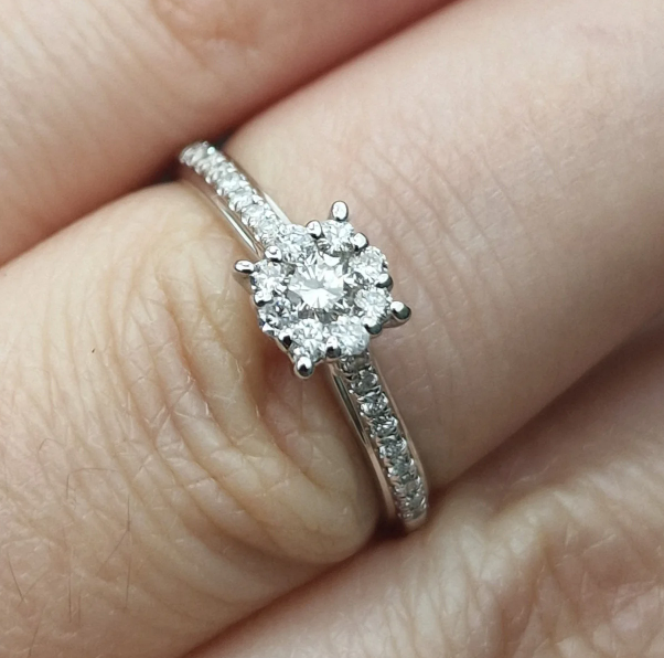 Комплект Deimantas 104985383 0,31ct 0,28ct. купить,NaN