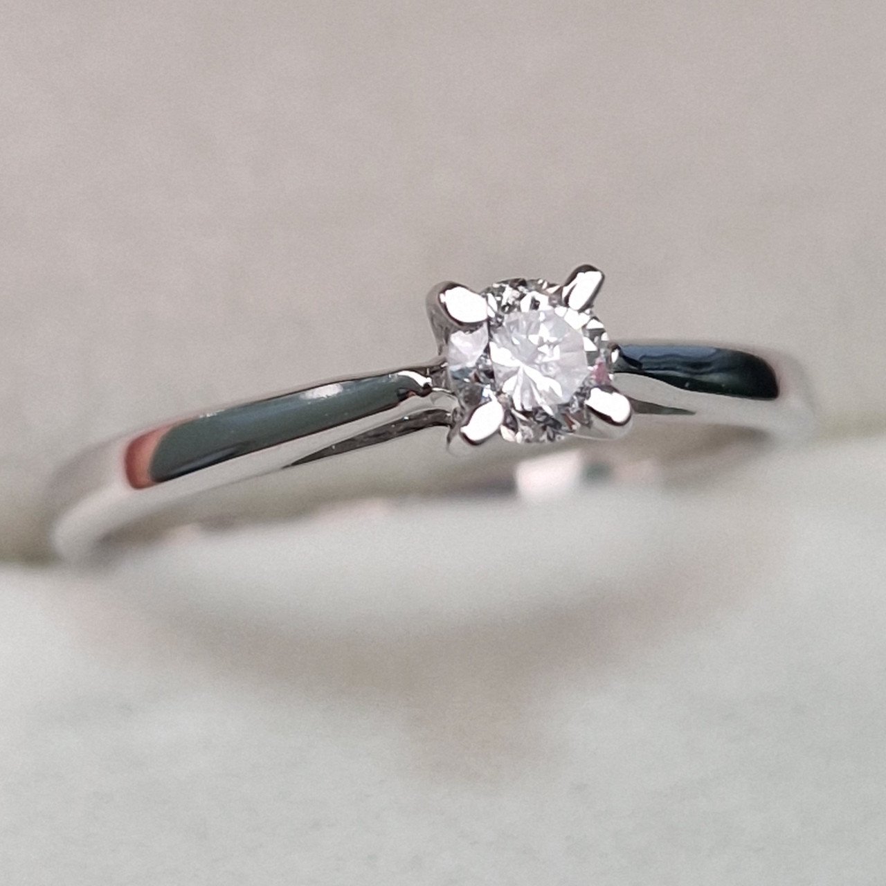 Кольцо Deimantas 104591343 16,5р 1,63гр 0,20ct. купить,NaN
