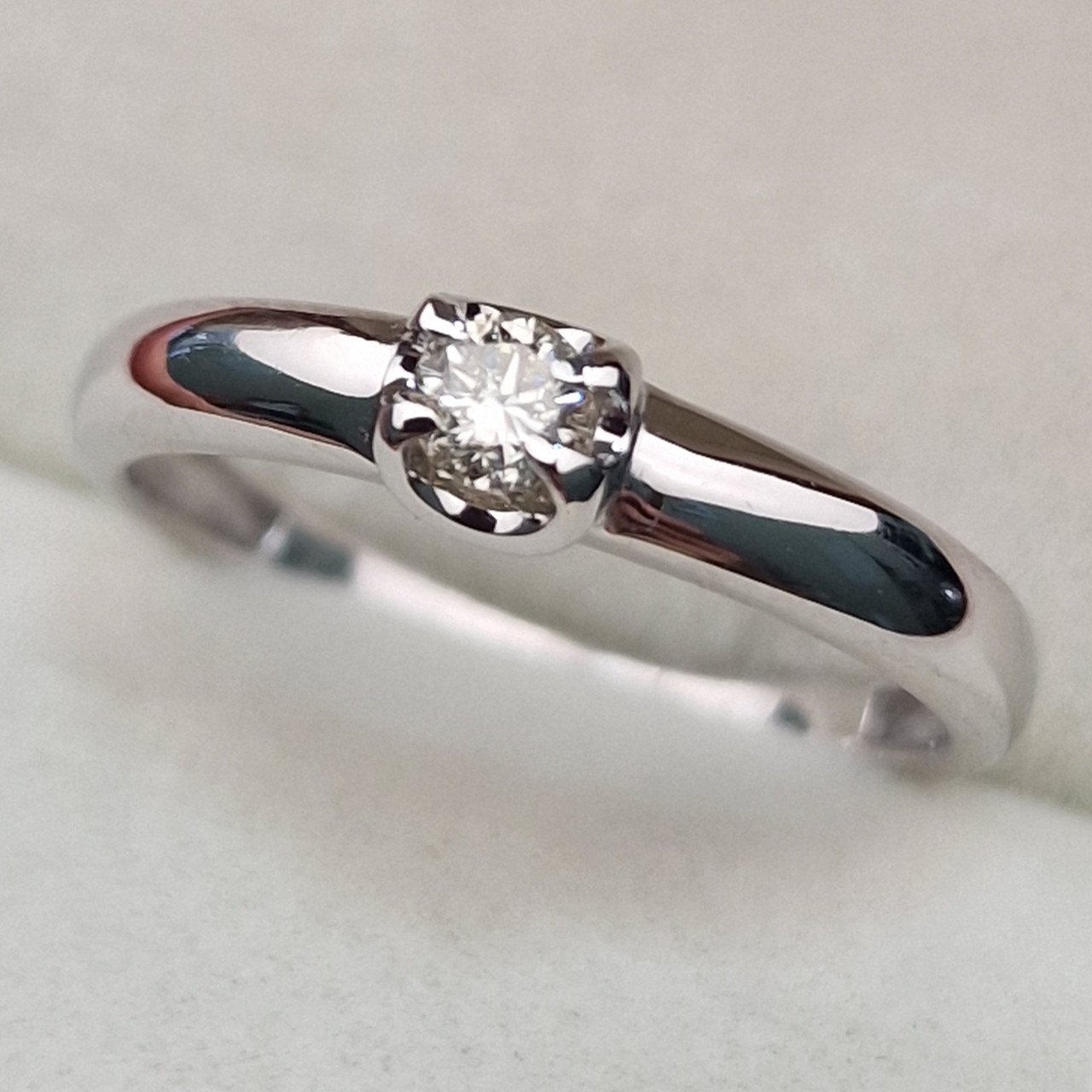 Кольцо Deimantas 104591421 16,5р 1,92гр 0,134ct. купить,NaN