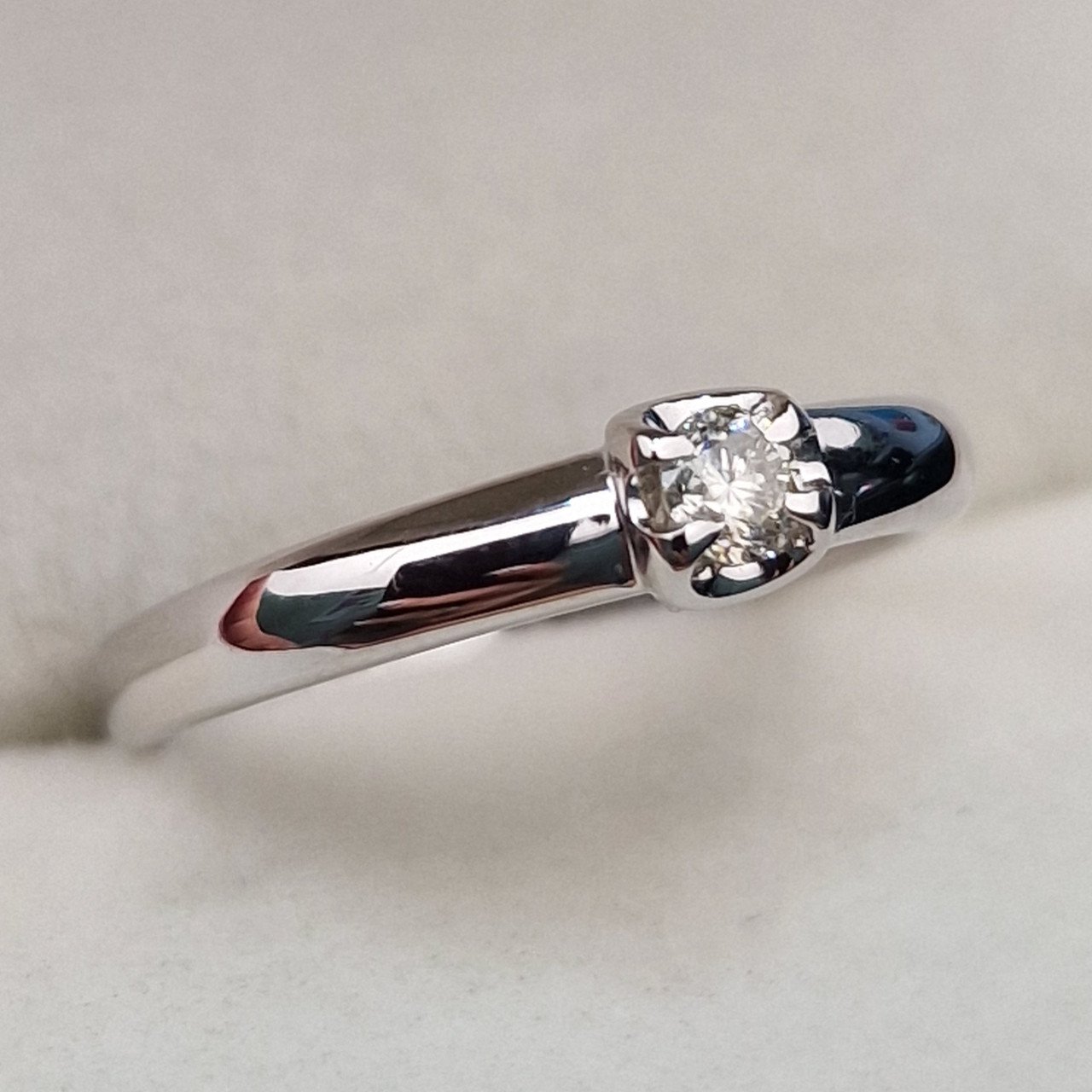 Кольцо Deimantas 104591421 16,5р 1,92гр 0,134ct. купить,NaN