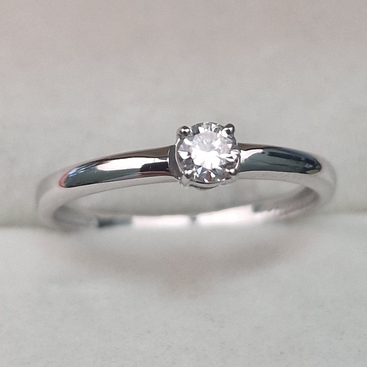 Кольцо Deimantas 104622638 16р 1,29гр 0,16ct. купить,NaN