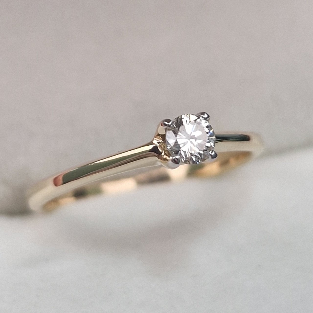 Кольцо Deimantas 104622640 16р 1,62гр 0,17ct. купить,NaN