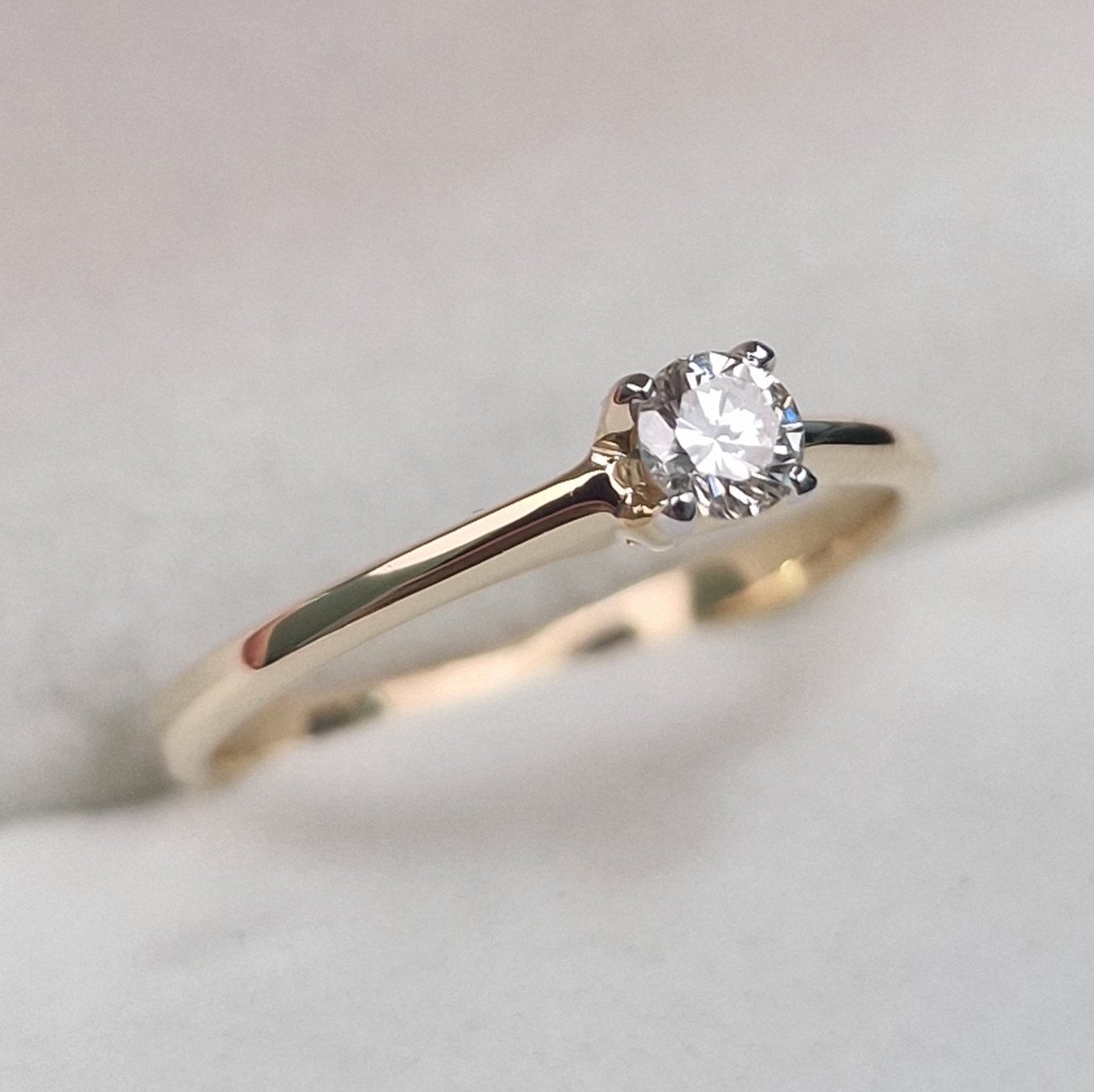 Кольцо Deimantas 104622640 16р 1,62гр 0,17ct. купить,NaN