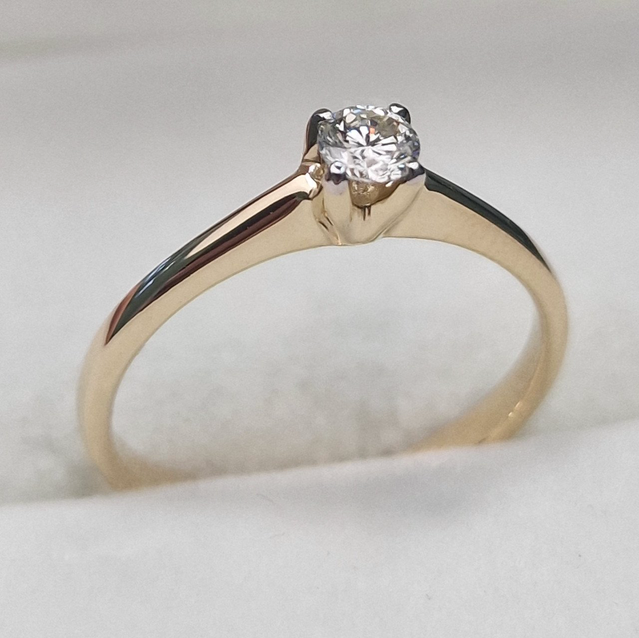 Кольцо Deimantas 104622640 16р 1,62гр 0,17ct. купить,NaN